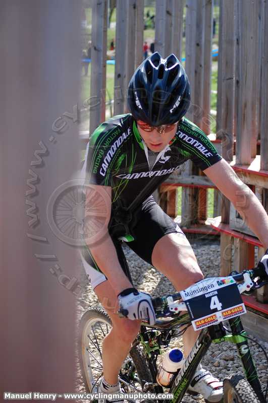004_5-Martin Gujan
